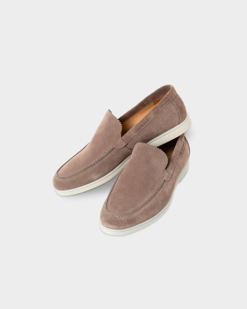 MONACO - BEIGE YACHT SUÈDE LOAFERS